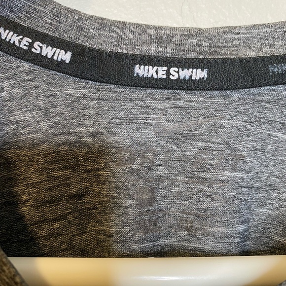 Nike swim dri-fit T-shirt men’s size small gray UPF 40+ long sleeves - Picture 5 of 7